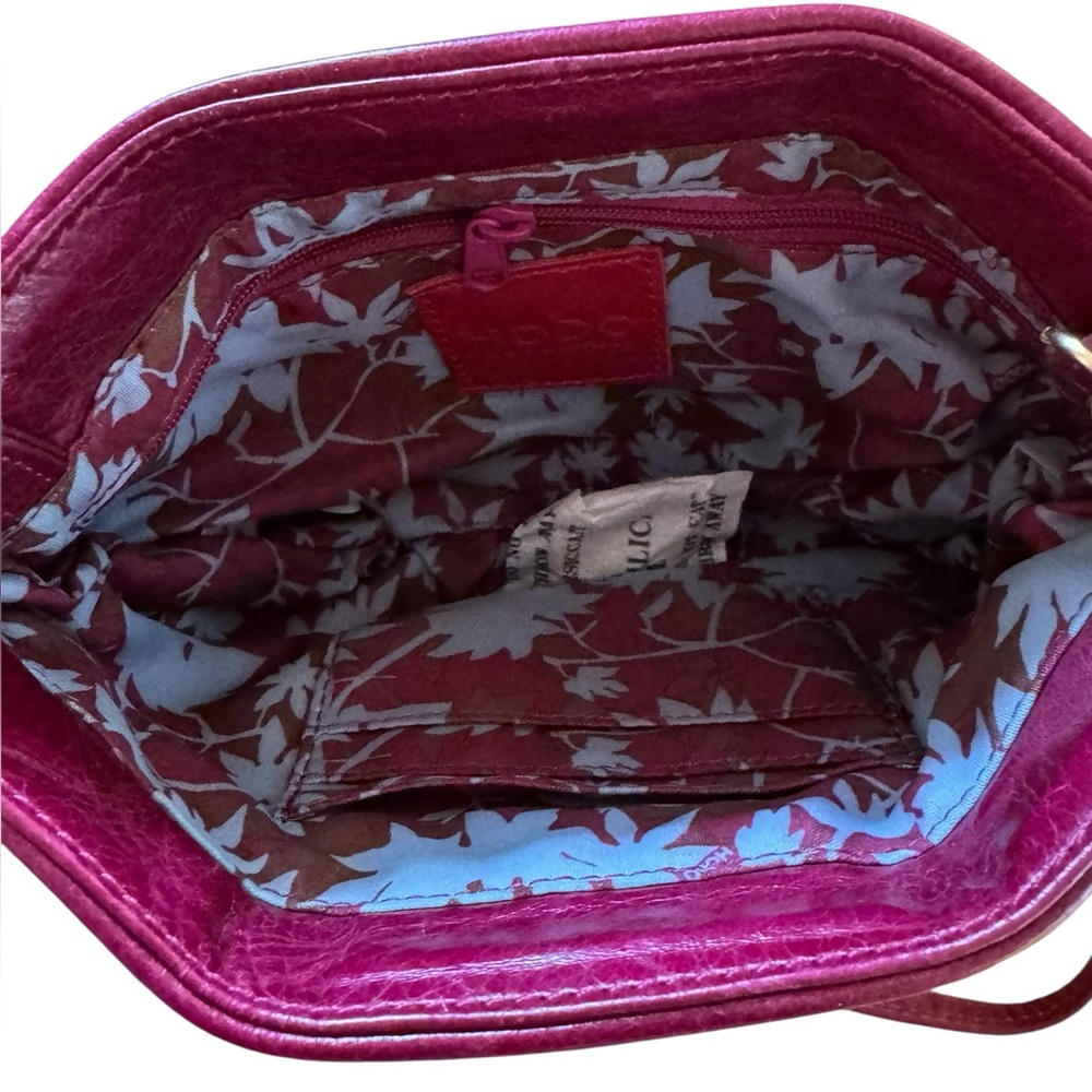 HOBO Belle Ruched Leather Crossbody Bag in Berry Red Like New - Picture 5 of 7